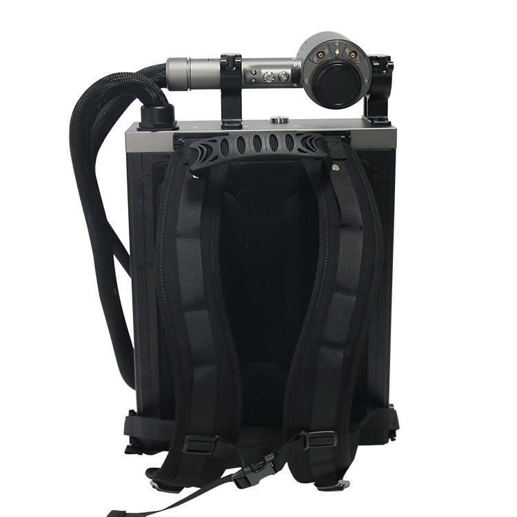 Metal Surfaces Oxide Layer Removal Backpack 100W Laser Cleaning Machine For Electric Tower Viaduct