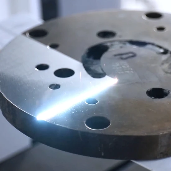Welding Spot Cleaning Treatment Laser Cleaning 300W Laser Cleaning Machine